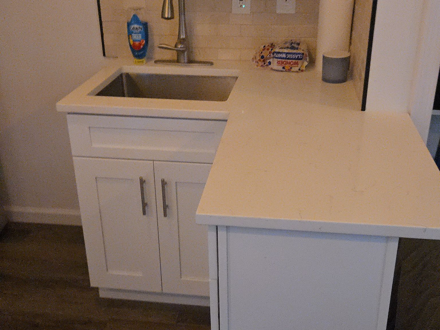 Kitchenette and counter